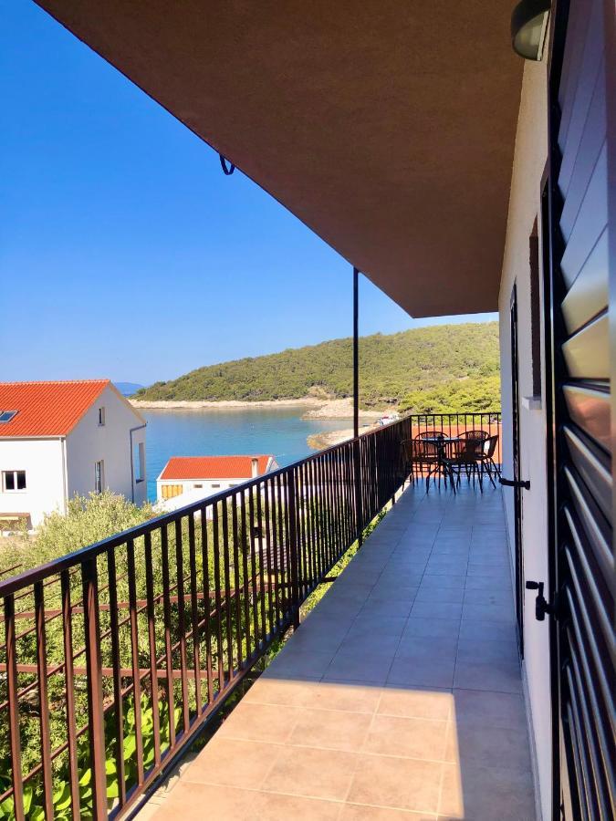 Hotel B&B Chamberlain มิลนา ภายนอก รูปภาพ