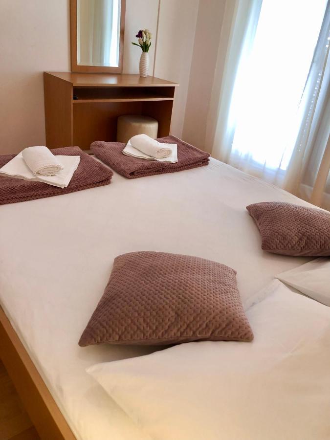 Hotel B&B Chamberlain มิลนา ภายนอก รูปภาพ
